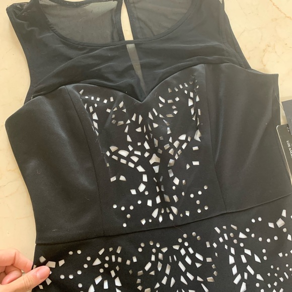 Guess NWT $165 Black/White Laser Cut Sz 8 Dress - Picture 2 of 6